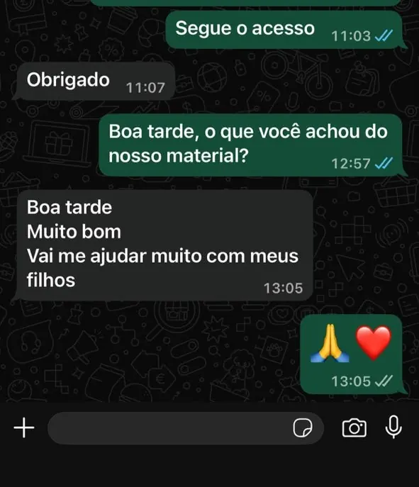 Cliente agradecendo pelo material
